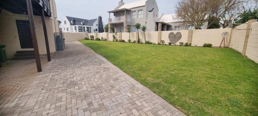 3 Bedroom Property for Sale in Myburgh Park Western Cape